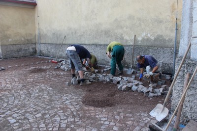 Úpravy prostoru kolem kostela